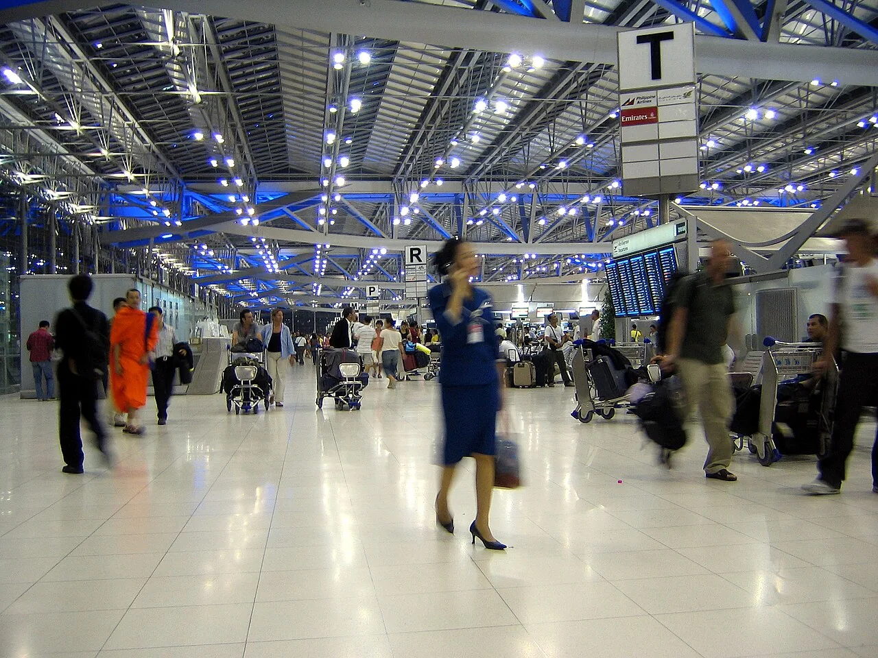 방콕 수완나품 공항 출발층