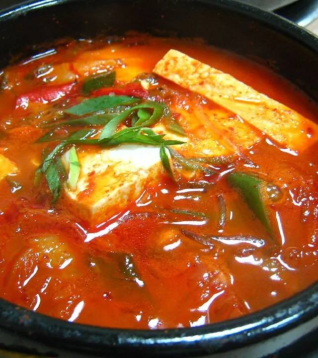 치앙마이 한식, 뷔페는 299밧 한인마트는 아홉 시에 닫아요
